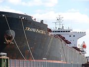 2012-04-Hafen Hamburg-17